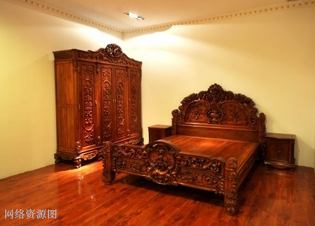 红木家具套房 网络资源图.jpg