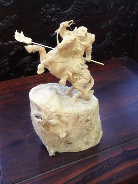 QT4063 黄杨木刀刻 关公 摆件3500 .jpg