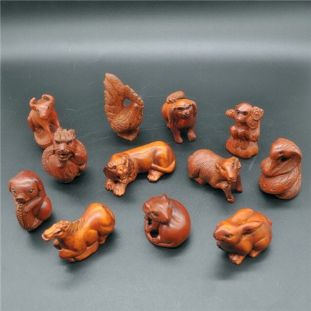 QTA0708黄杨木精雕“十二生肖”摆件320 .jpg