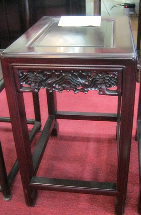 RF0453_酸枝木雕灵芝花方凳850.jpg