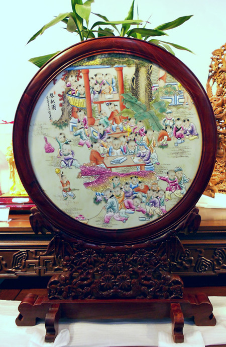 QT3475_圆形瓷板“婴戏图”插屏 4800 M.jpg