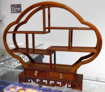 QT3385_红酸枝梅形多宝架 2500 SMGR.jpg