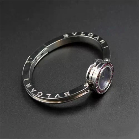 SW1289_2 宝格丽手镯腕表9000 贝壳面、有色宝石圈、附证 D168789.jpg