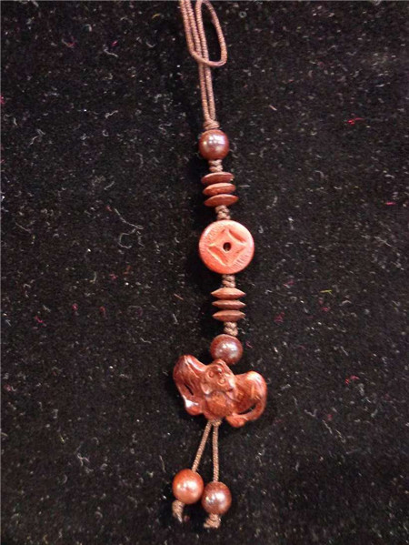 QT2348 小叶紫檀“招福”手机挂100 .jpg