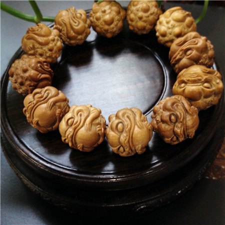 CX1090 老山檀香名家精雕“招财金蟾”手串3200 石争.jpg