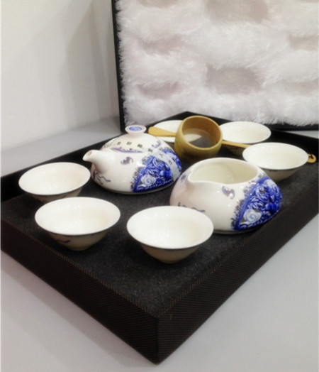 QT4066_a镂雕精致骨瓷茶具九件套480.jpg